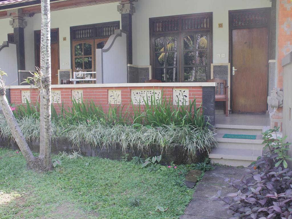 Mangga Bali Inn Legian  Exterior photo